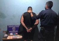 La Policía detuvo a un hombre de 37 años que llevaba consigo cocaína