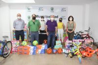 Más de cien niños bandeños fueron premiados en el sorteo online de Reyes Magos organizado por la Municipalidad