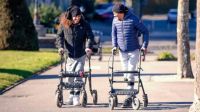 Tres parapléjicos volvieron a caminar luego de recibir un implante en la médula espinal