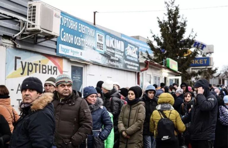 Polonia es el país que más desplazados ucranianos está recibiendo - Bloomberg