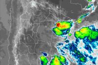 Se viene la lluvia: el Servicio Meteorológico emitió un aviso a muy corto plazo para Santiago