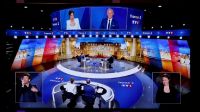 En el inicio del debate, Macron cuestionó la relación de Le Pen con Rusia