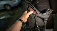 Iba a trabajar, resistió un asalto y sufrió una fractura en el pie izquierdo